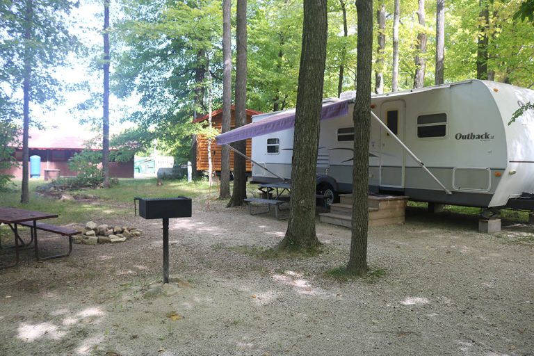 Trailer Rentals Yogi Bear's Jellystone Park at Door County in